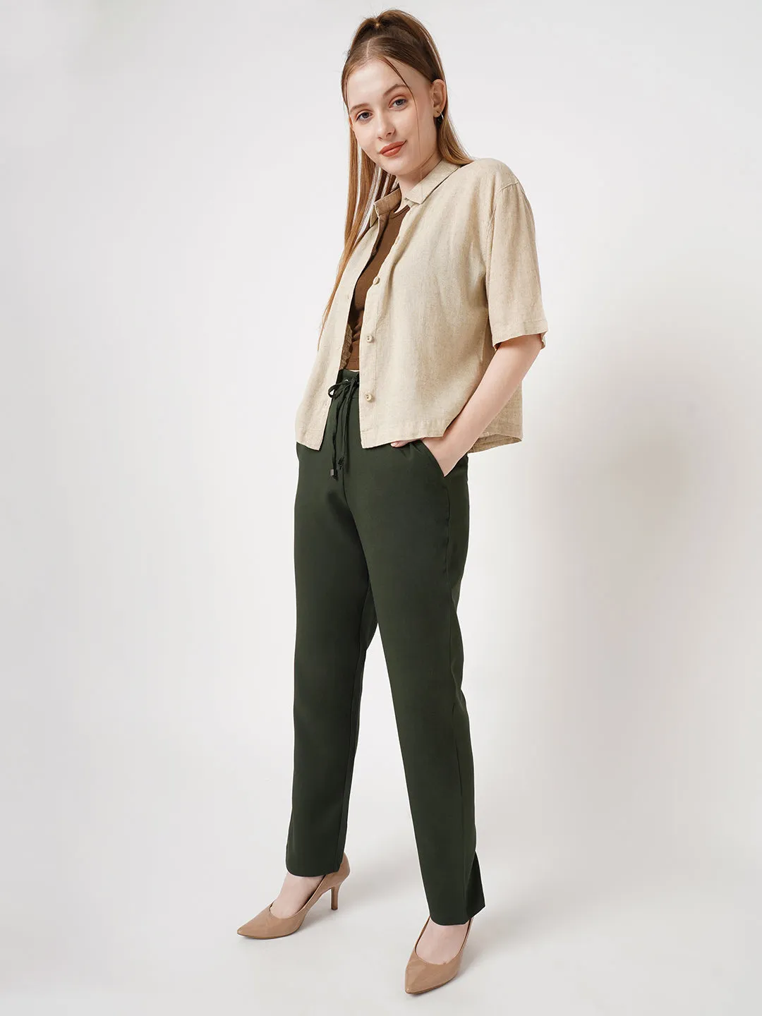 Women Olive Mid-Rise Slim Fit Trouser